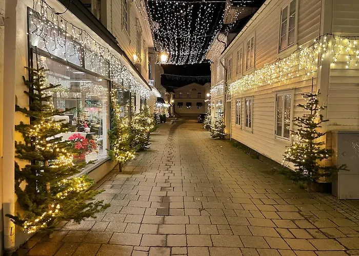 House By The River In Villa Flekkefjord