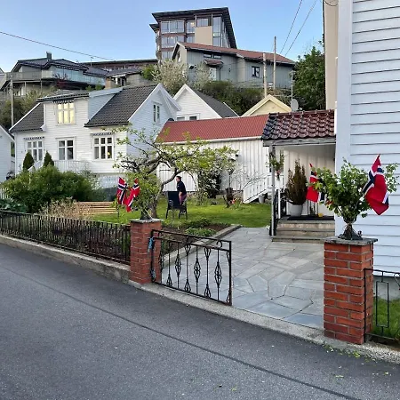 Вилла House By The River In